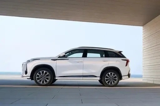 Максимальная скорость 190 Чанган Автомобиль третьего поколения CS75 Plus Автоматическая Нобл Модель PHEV