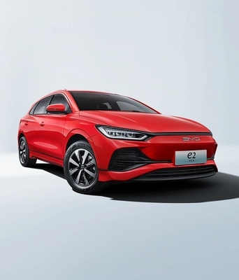 Закрытый тип кузова PHEV Byd E2 Электромобиль 2023 Дизайн диапазон 405 км быстрая зарядка