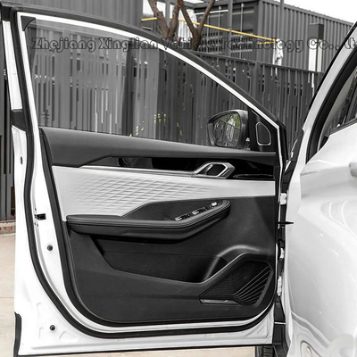Geely Binyue Малый внедорожник с приводом на четыре колеса Турбо бензиновый электрический кожаный белый светодиод с деталями