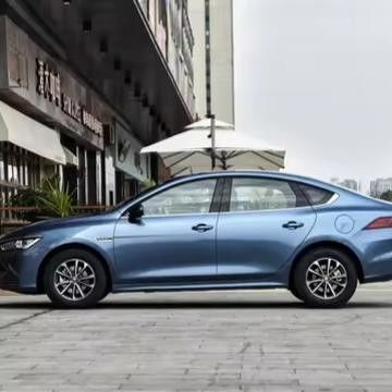 2024 Byd Qin Plus Dm-I Honor 55 км Лидирующий гибридный автомобиль с электрическим приводом