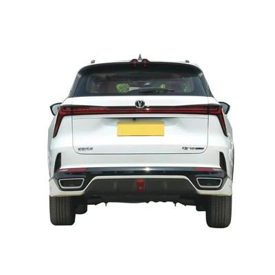 Максимальная скорость 190 Чанган CS75 Плюс 4X2 Бензиновый автомобиль 2.0t DCT 5-дверный 5-местный внедорожник 60V