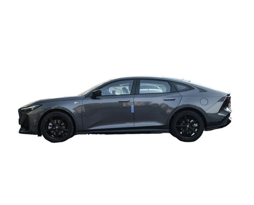 Изменить UNI-V 2.0 T 4 Wd Авто бензиновое транспортное средство Газовый автомобиль EV Автомобиль по спецификации шины 330kw