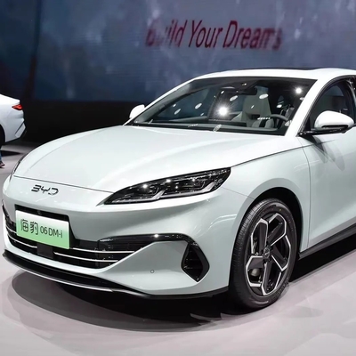Byd Se 2024 06 Dmi Dm-I Автомобильный диапазон Plug-in Byd Dm--I Dm-I Plug-in Hybrid с двойным двигателем 2WD 80km 120 Энергетические транспортные средства