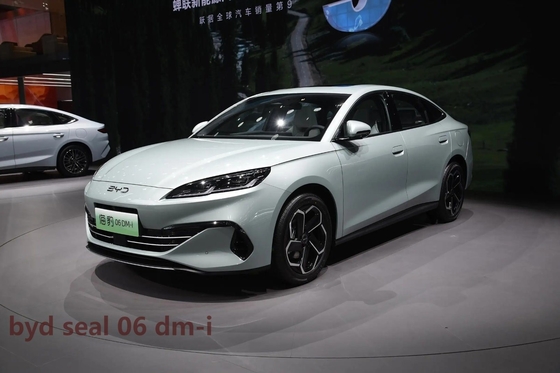 2000 км дальности Byd Seal Dm-I 1.5L Plug-in Sedan для взрослых Кузовный стиль 4-дверный 5-местный