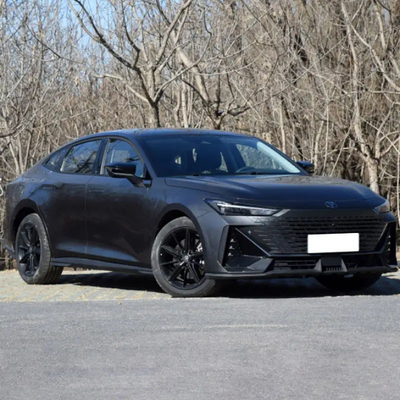 Многофункциональное рулевое колесо Чанган Uni-V 2.0t Awd SUV бензин 5 мест 2WD 4WD автомобили