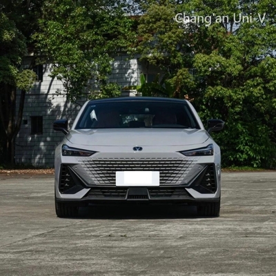 Чанган Интеллектуальный электрический Uni-V Idd 1.5t 113km 2023 версия EV транспортное средство Левое рулевое управление