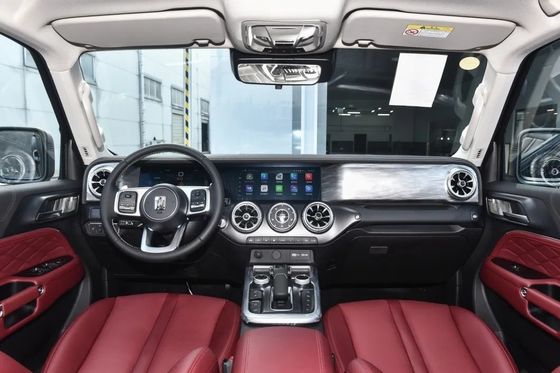 Автомобиль с бензиновым резервуаром Great Wall 300 2024 2.0t Conqueror с объемом 1967