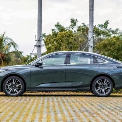 Чанган Киюань А05 компактный 1,5 л гибридный седан с быстрой зарядкой идеальный выбор