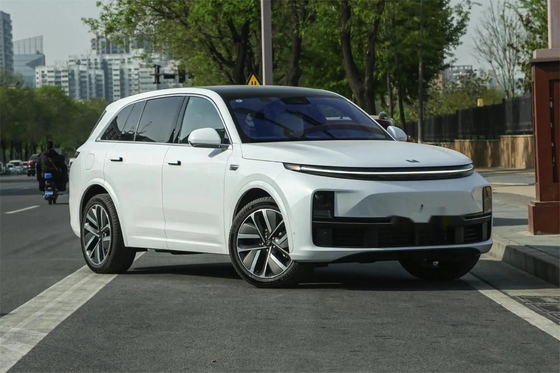 Li Auto L7 Air 5-местный 1.5t 40.9kwh 4WD среднего и полного размера с настройкой