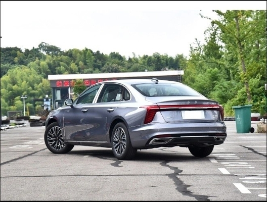 FAW Hongqi H5 бензиновый электрический гибридный седан 2024 Edition 1.5t Ryhme Version Подержанный Phev Car