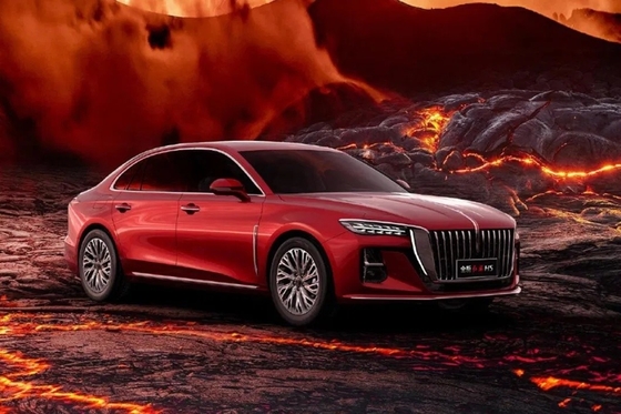 Мощность топливного бака 50-80 литров Hongqi H5 FWD 1,5 т 169 л.с. 5-местный седан среднего размера