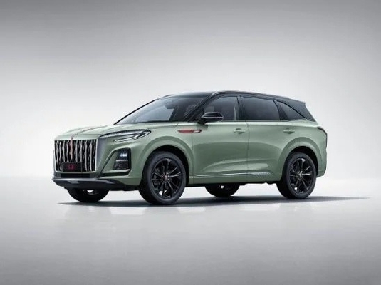 Мощность топливного бака 50-80 литров Hongqi H5 FWD 1,5 т 169 л.с. 5-местный седан среднего размера
