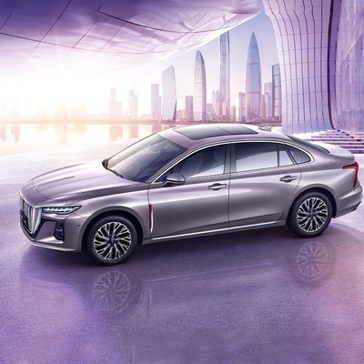 Подержанный FAW Hongqi H5 2024 2.0T Седан 8AT Gear FWD Плавная версия Подержанный автомобиль