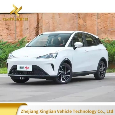 501-800W Многоцветные интеллектуальные электромобили Neta Aya 2024 318 км 401 км Мини EV Car