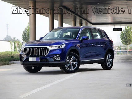 Кузовный стиль Седан FAW Hongqi HS5 Автомобиль 1.6-2.0L Дисплименты