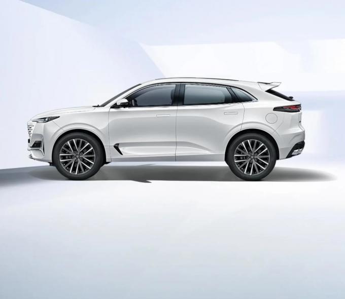 Hot Sale New Energy Chinese Auto New Chang′an Uni-V Intelligent Electric Idd 5 Seaters Electric Vehiles