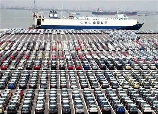 Auto Chang′an Uni-V Intelligent Electric Idd 5 Seaters Electric Vehiles